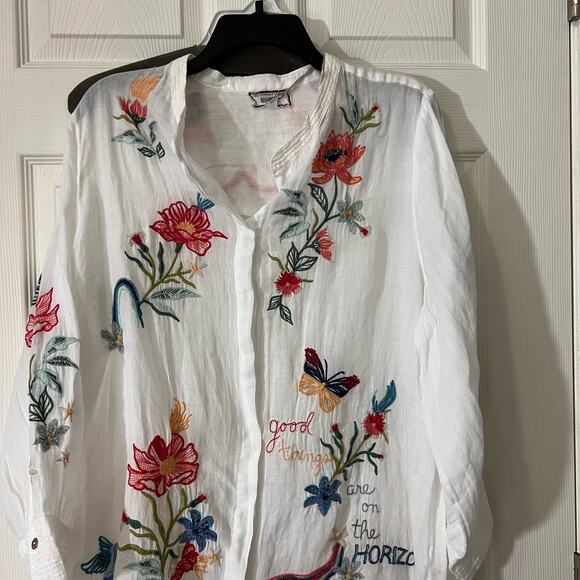 Johnny was Jordan voyager, tunic, size large, button-down, NWT. - Picture 3 of 11